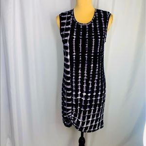 BCBGMaxazria Black and Purple
Armless Dress